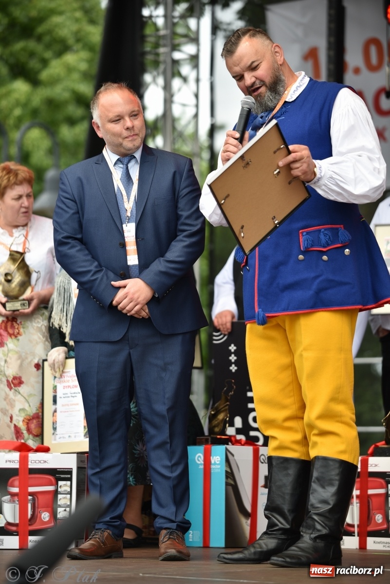 Zdjęcie w galerii na portalu naszraciborz.pl: Mistrzowie kuchni z raciborskiego zamku wiadomości z regionu