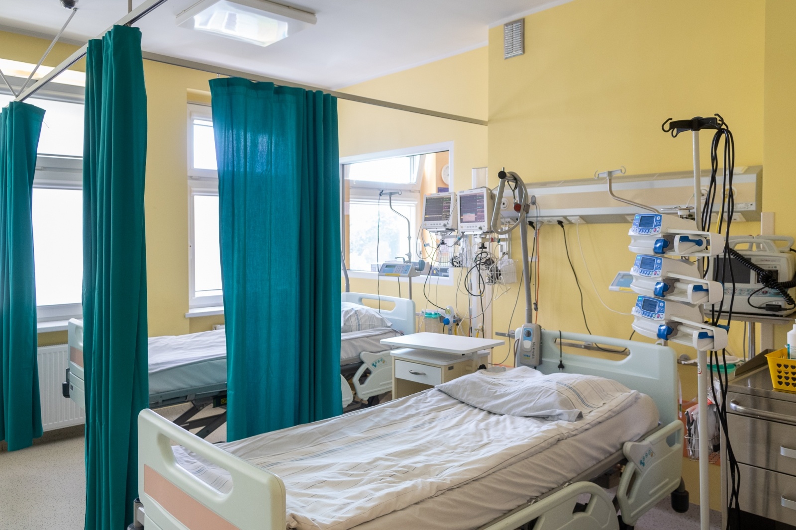 Zdjęcie w galerii na portalu naszraciborz.pl: Szpital w Kędzierzynie-Koźlu przywraca niecovidową neurologię wiadomości z regionu