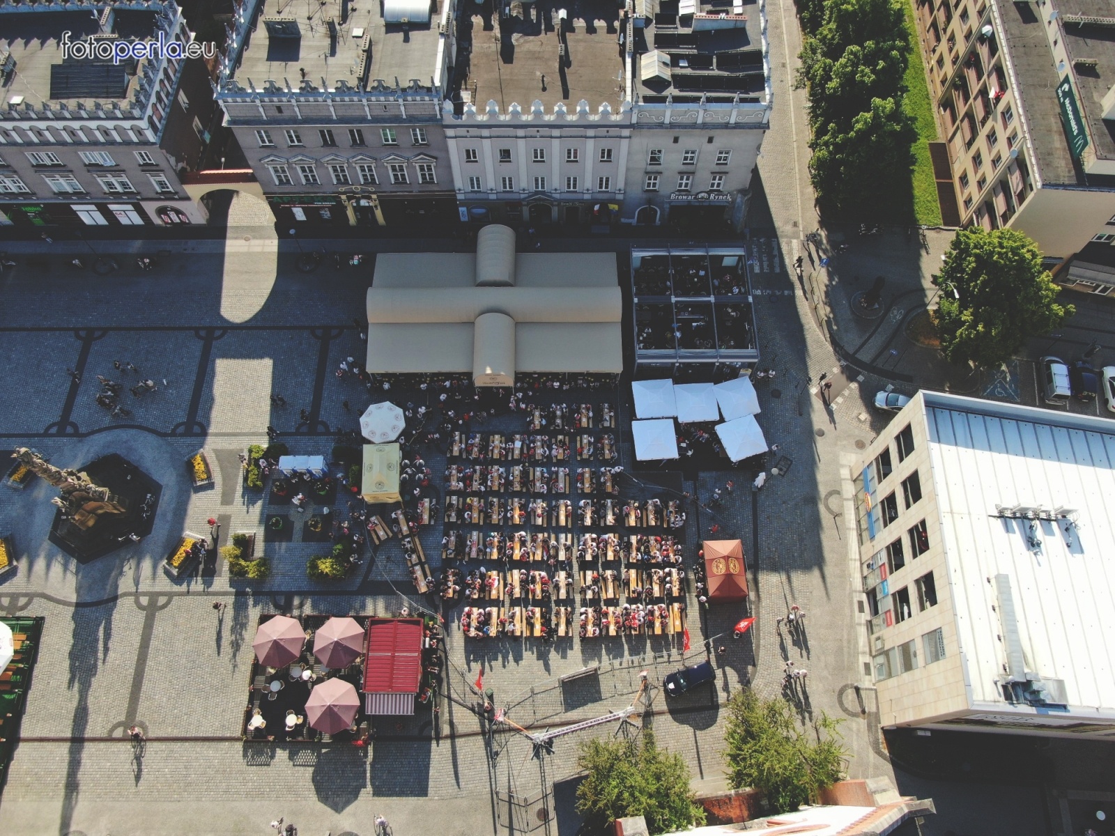 Zdjęcie w galerii na portalu naszraciborz.pl: Raciborskie strefy kibica wzorowe. O wynik nie pytajcie! [FOTO Z DRONA] wiadomości z regionu