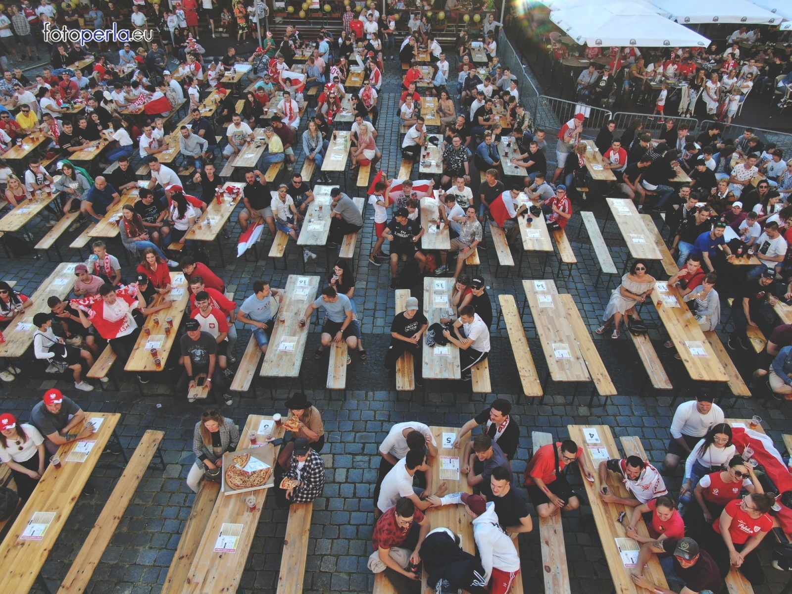 Zdjęcie w galerii na portalu naszraciborz.pl: Raciborskie strefy kibica wzorowe. O wynik nie pytajcie! [FOTO Z DRONA] wiadomości z regionu