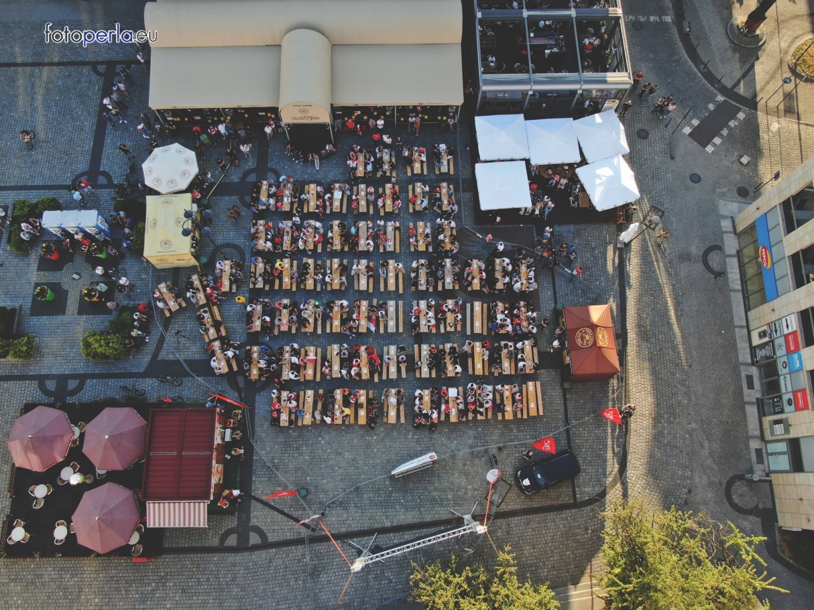 Zdjęcie w galerii na portalu naszraciborz.pl: Raciborskie strefy kibica wzorowe. O wynik nie pytajcie! [FOTO Z DRONA] wiadomości z regionu