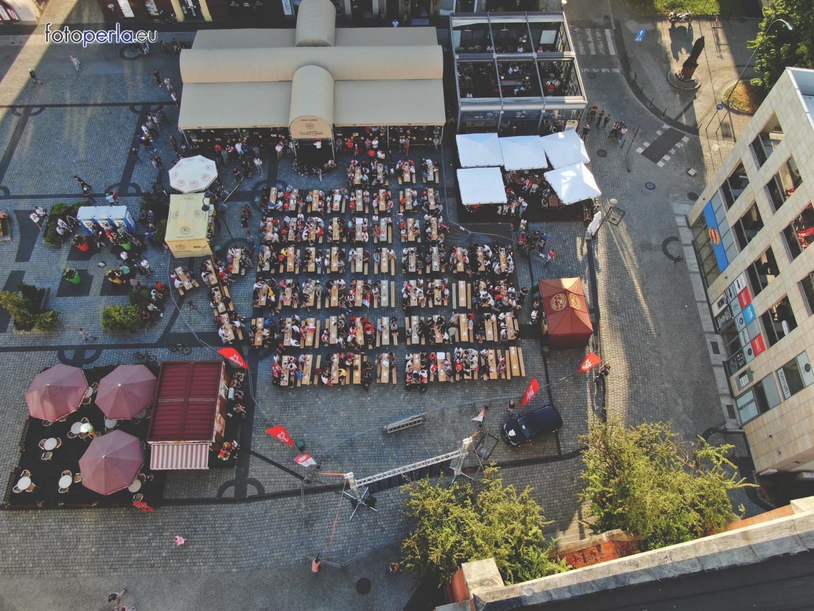Zdjęcie w galerii na portalu naszraciborz.pl: Raciborskie strefy kibica wzorowe. O wynik nie pytajcie! [FOTO Z DRONA] wiadomości z regionu