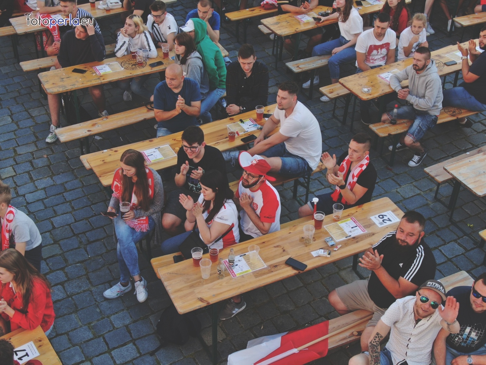Zdjęcie w galerii na portalu naszraciborz.pl: Raciborskie strefy kibica wzorowe. O wynik nie pytajcie! [FOTO Z DRONA] wiadomości z regionu