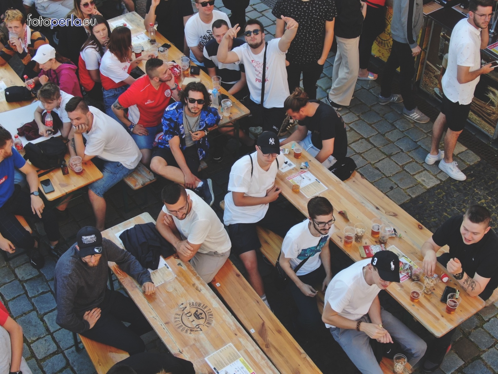 Zdjęcie w galerii na portalu naszraciborz.pl: Raciborskie strefy kibica wzorowe. O wynik nie pytajcie! [FOTO Z DRONA] wiadomości z regionu