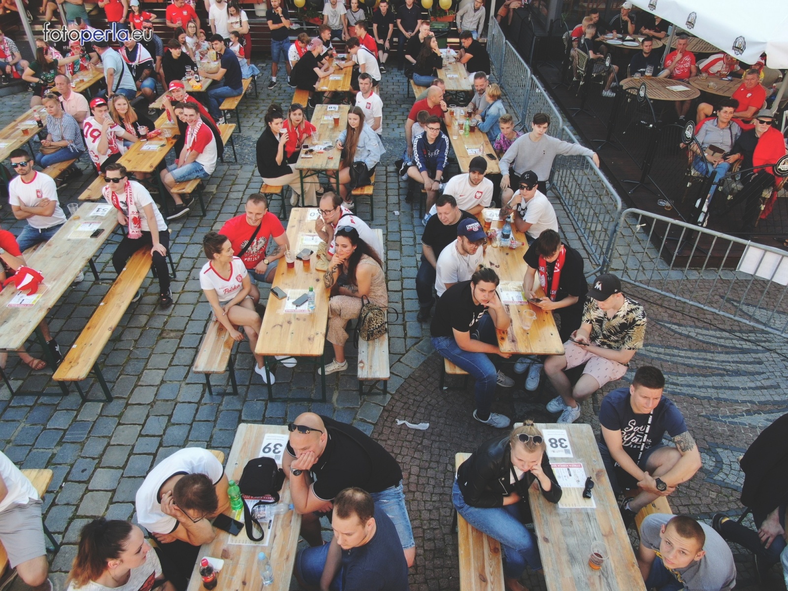 Zdjęcie w galerii na portalu naszraciborz.pl: Raciborskie strefy kibica wzorowe. O wynik nie pytajcie! [FOTO Z DRONA] wiadomości z regionu