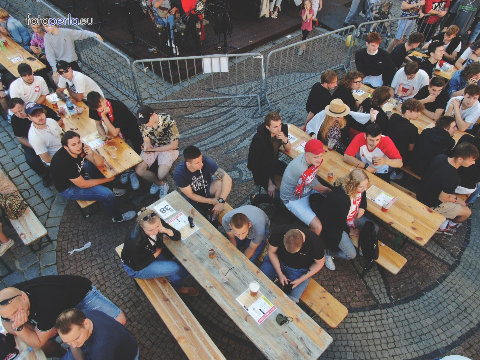 Zdjęcie w galerii na portalu naszraciborz.pl: Raciborskie strefy kibica wzorowe. O wynik nie pytajcie! [FOTO Z DRONA] wiadomości z regionu