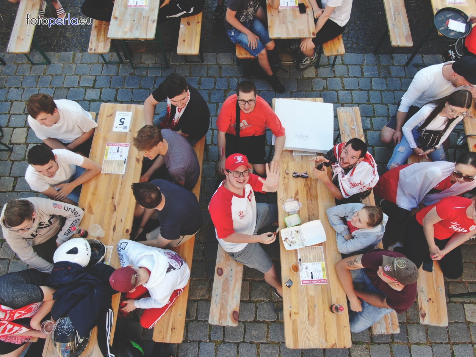 Zdjęcie w galerii na portalu naszraciborz.pl: Raciborskie strefy kibica wzorowe. O wynik nie pytajcie! [FOTO Z DRONA] wiadomości z regionu