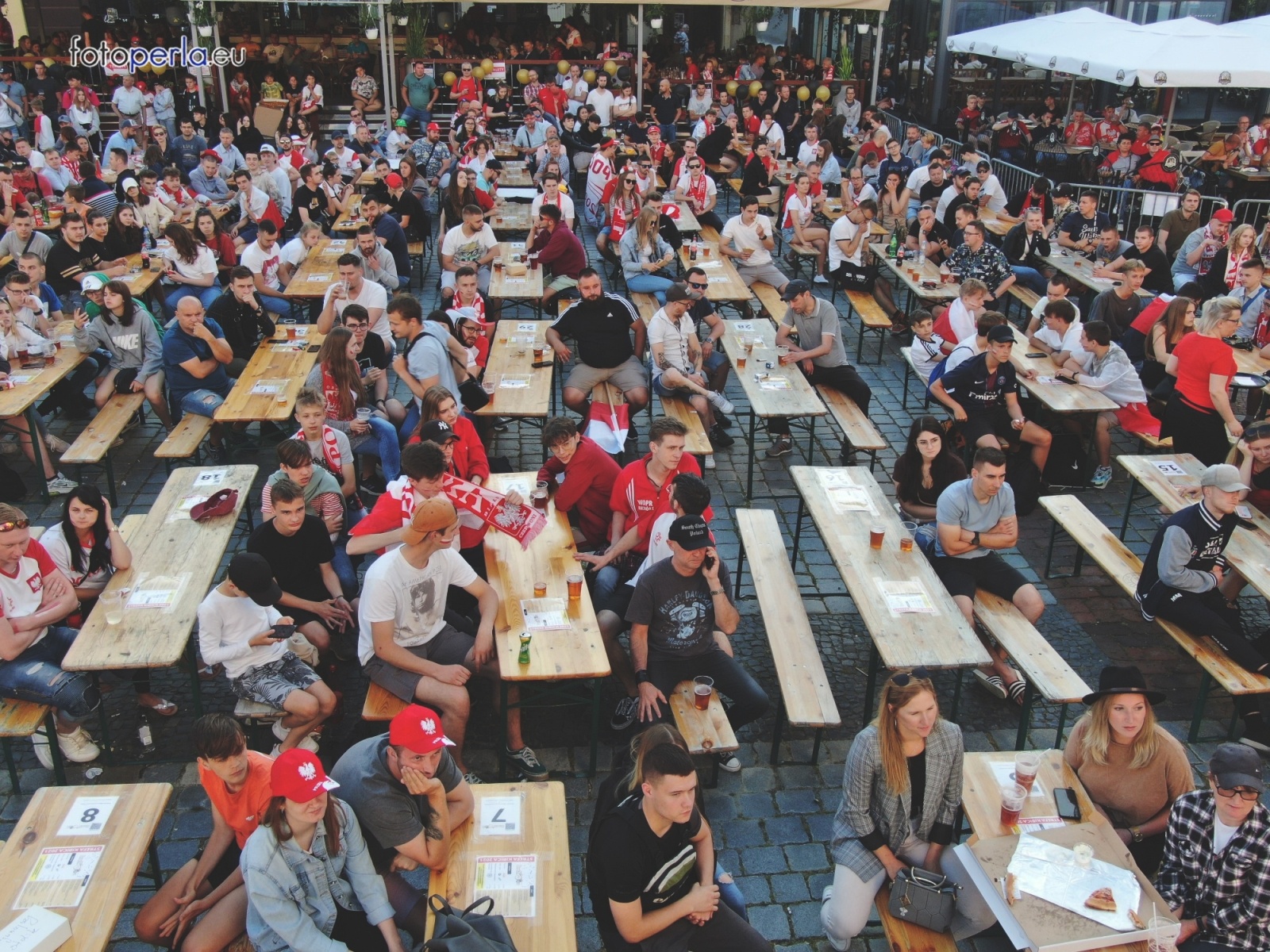 Zdjęcie w galerii na portalu naszraciborz.pl: Raciborskie strefy kibica wzorowe. O wynik nie pytajcie! [FOTO Z DRONA] wiadomości z regionu