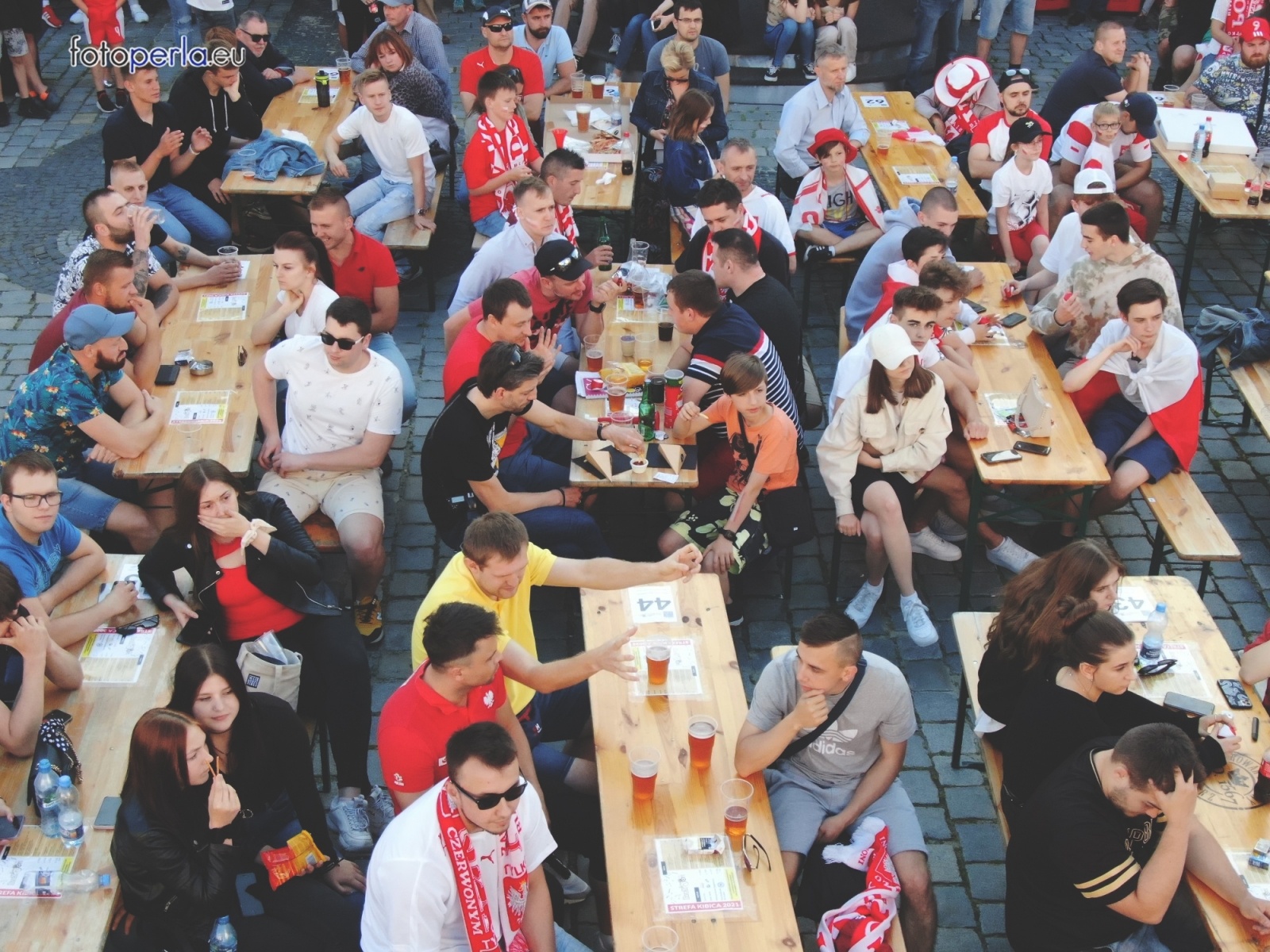 Zdjęcie w galerii na portalu naszraciborz.pl: Raciborskie strefy kibica wzorowe. O wynik nie pytajcie! [FOTO Z DRONA] wiadomości z regionu