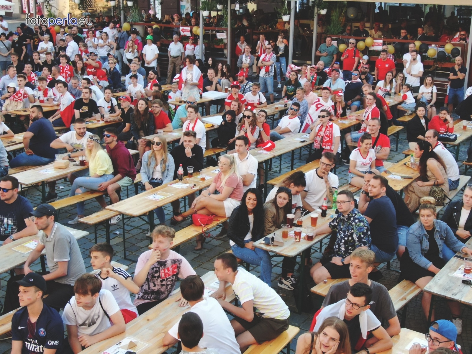Zdjęcie w galerii na portalu naszraciborz.pl: Raciborskie strefy kibica wzorowe. O wynik nie pytajcie! [FOTO Z DRONA] wiadomości z regionu