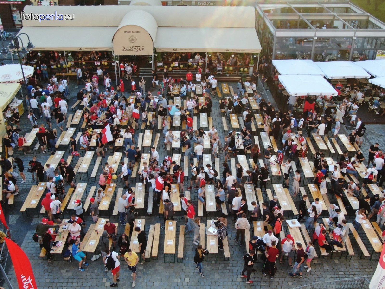 Zdjęcie w galerii na portalu naszraciborz.pl: Raciborskie strefy kibica wzorowe. O wynik nie pytajcie! [FOTO Z DRONA] wiadomości z regionu