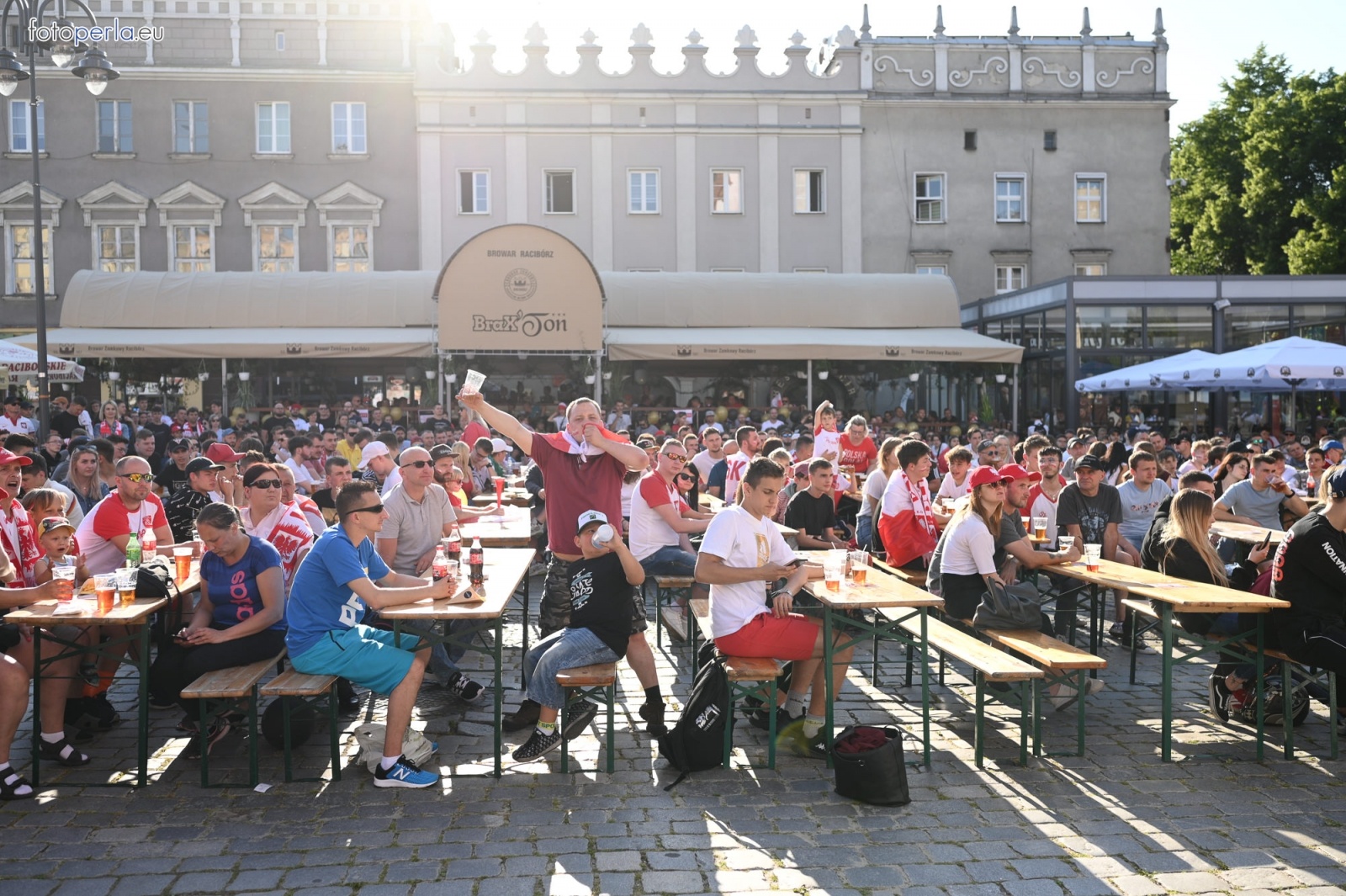 Zdjęcie w galerii na portalu naszraciborz.pl: Raciborskie strefy kibica wzorowe. O wynik nie pytajcie! [FOTO Z DRONA] wiadomości z regionu