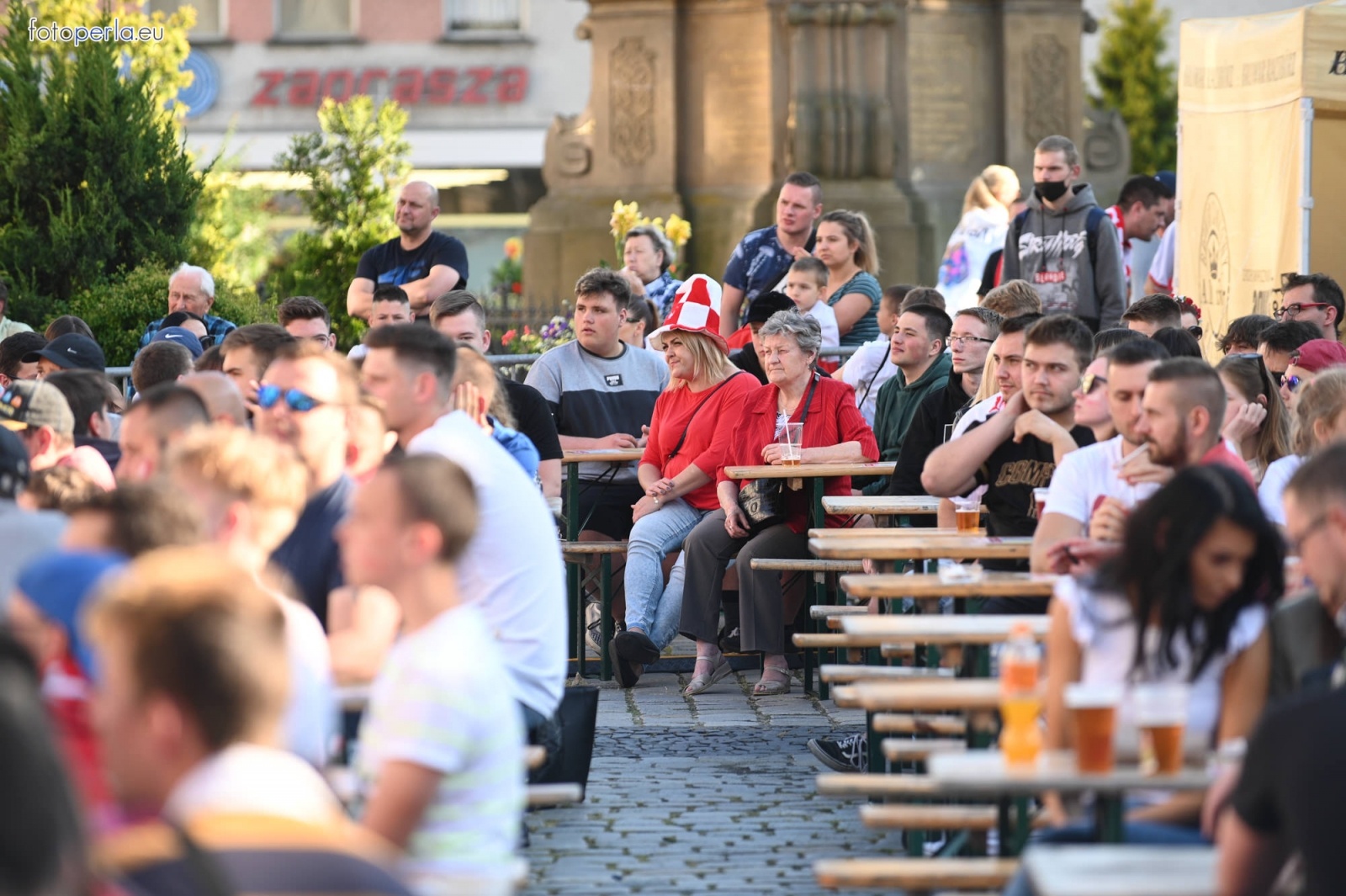 Zdjęcie w galerii na portalu naszraciborz.pl: Raciborskie strefy kibica wzorowe. O wynik nie pytajcie! [FOTO Z DRONA] wiadomości z regionu