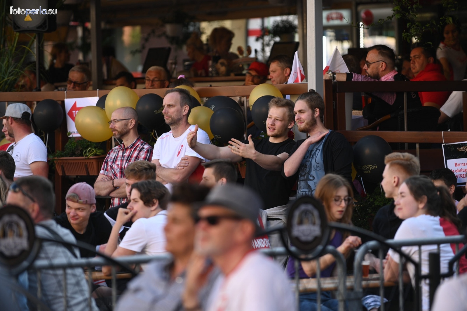 Zdjęcie w galerii na portalu naszraciborz.pl: Raciborskie strefy kibica wzorowe. O wynik nie pytajcie! [FOTO Z DRONA] wiadomości z regionu