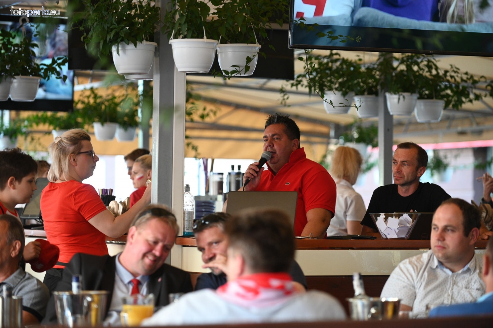 Zdjęcie w galerii na portalu naszraciborz.pl: Raciborskie strefy kibica wzorowe. O wynik nie pytajcie! [FOTO Z DRONA] wiadomości z regionu