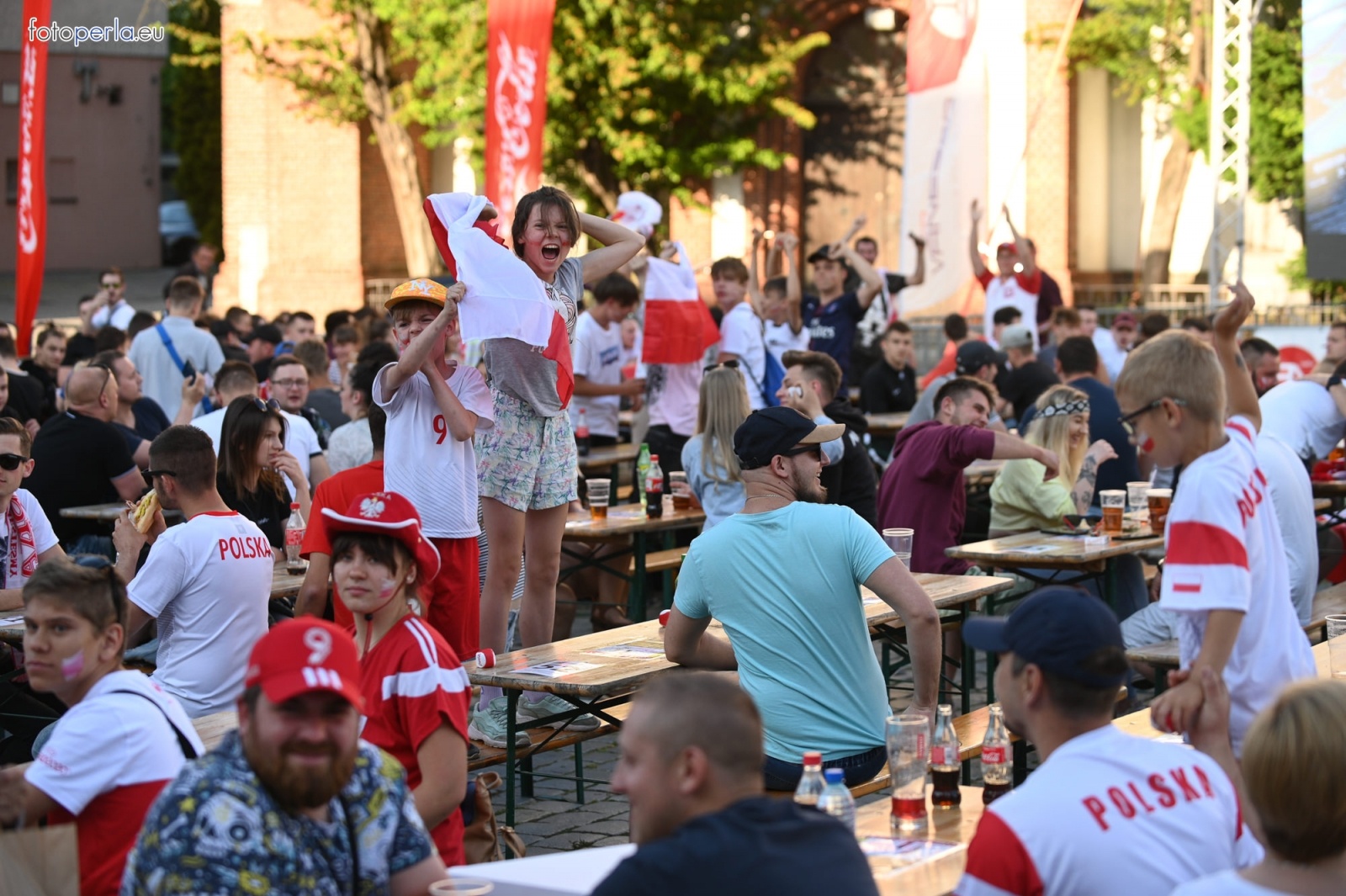 Zdjęcie w galerii na portalu naszraciborz.pl: Raciborskie strefy kibica wzorowe. O wynik nie pytajcie! [FOTO Z DRONA] wiadomości z regionu