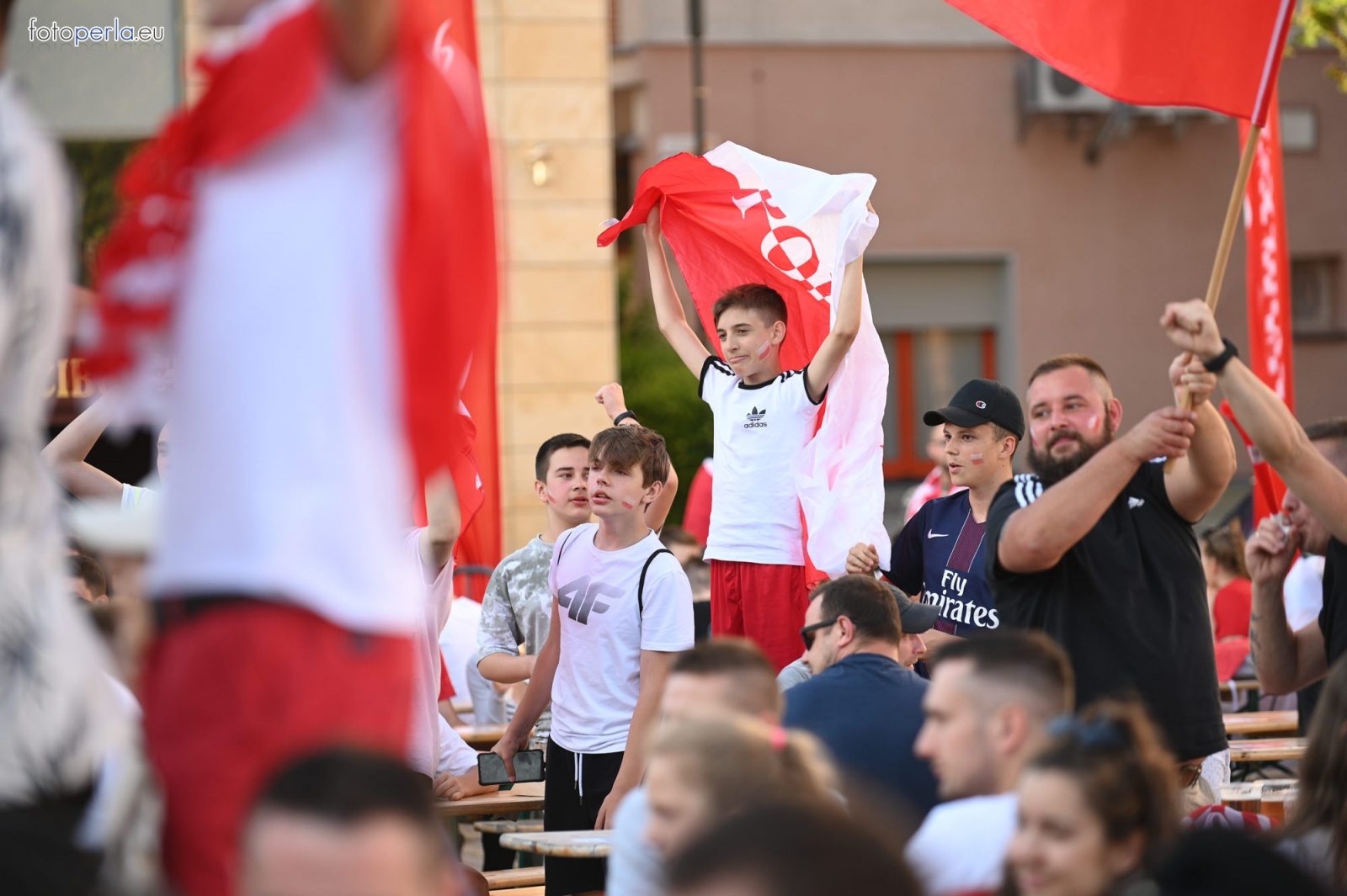 Zdjęcie w galerii na portalu naszraciborz.pl: Raciborskie strefy kibica wzorowe. O wynik nie pytajcie! [FOTO Z DRONA] wiadomości z regionu