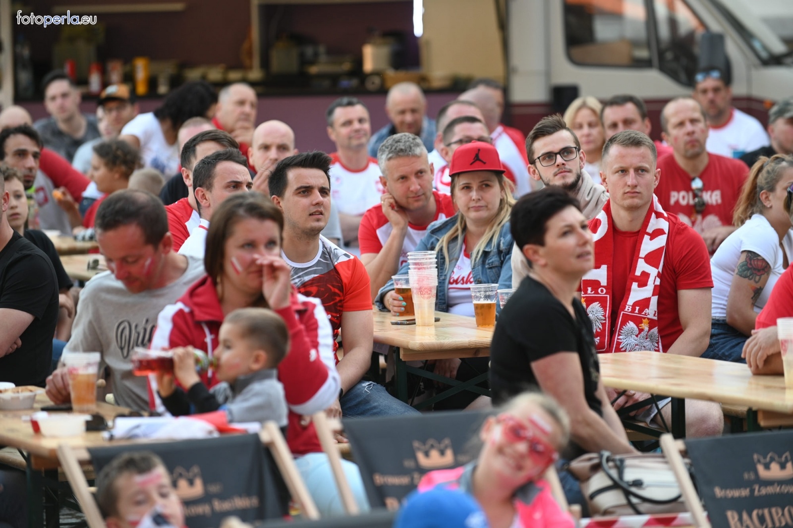 Zdjęcie w galerii na portalu naszraciborz.pl: Raciborskie strefy kibica wzorowe. O wynik nie pytajcie! [FOTO Z DRONA] wiadomości z regionu