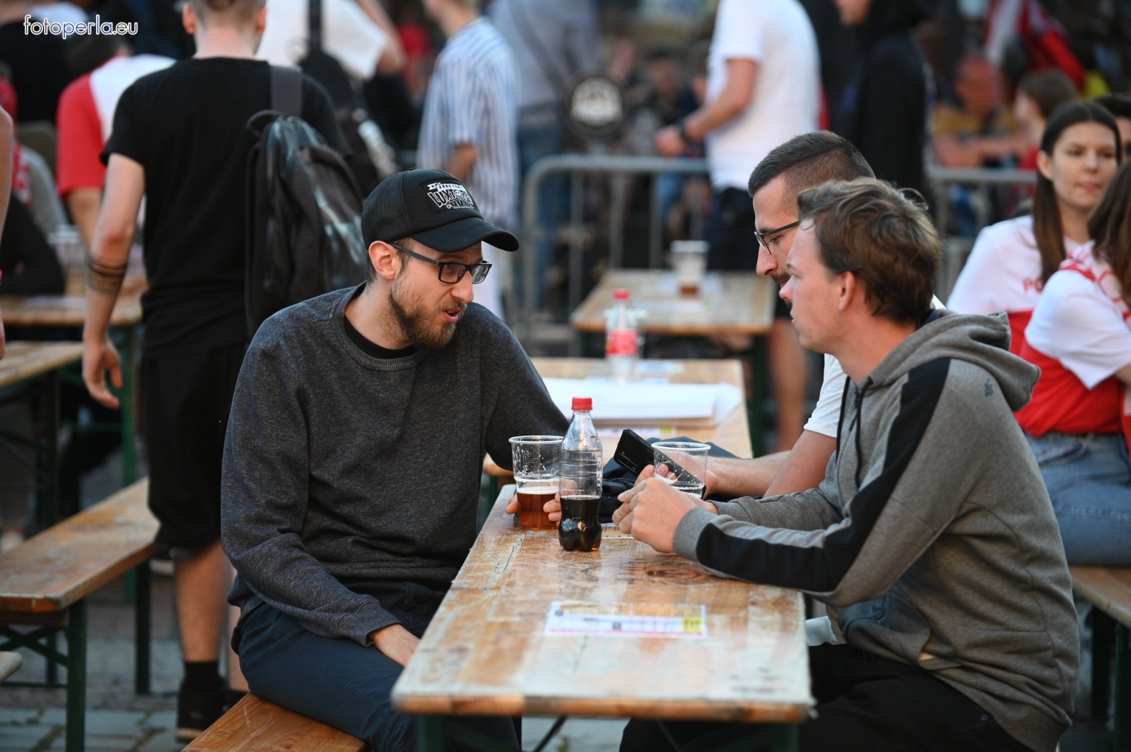 Zdjęcie w galerii na portalu naszraciborz.pl: Raciborskie strefy kibica wzorowe. O wynik nie pytajcie! [FOTO Z DRONA] wiadomości z regionu