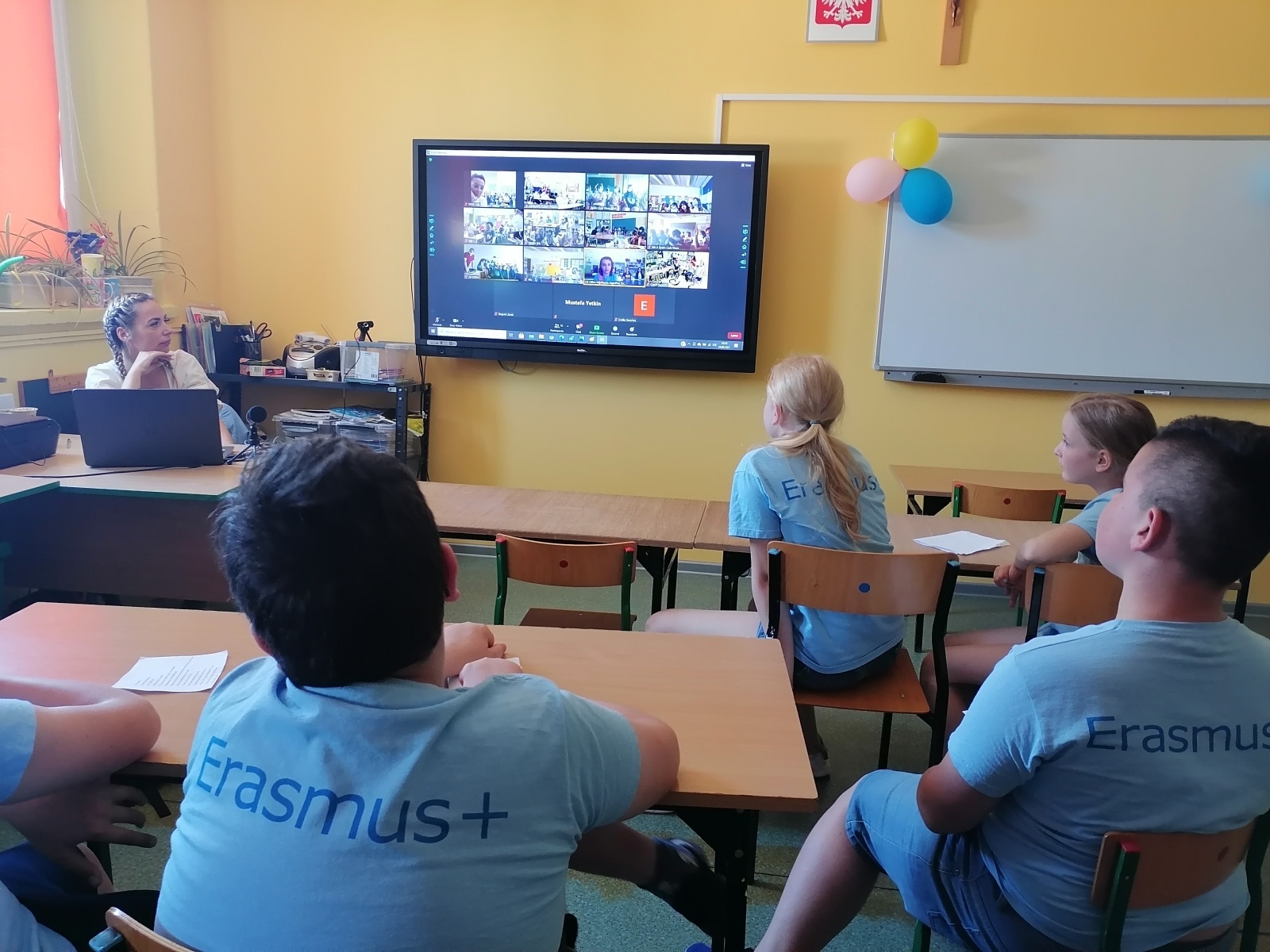 Zdjęcie w galerii na portalu naszraciborz.pl: Tydzień z eTwinningiem w ZSP w Brzeźnicy wiadomości z regionu