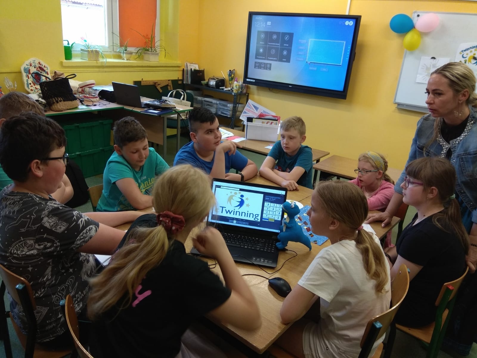 Zdjęcie w galerii na portalu naszraciborz.pl: Tydzień z eTwinningiem w ZSP w Brzeźnicy wiadomości z regionu