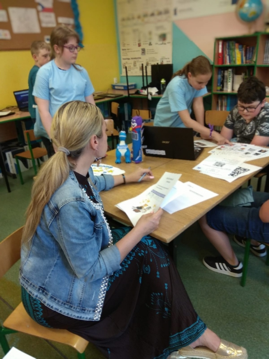 Zdjęcie w galerii na portalu naszraciborz.pl: Tydzień z eTwinningiem w ZSP w Brzeźnicy wiadomości z regionu