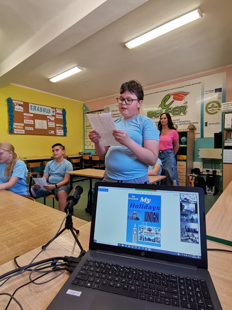 Zdjęcie w galerii na portalu naszraciborz.pl: Tydzień z eTwinningiem w ZSP w Brzeźnicy wiadomości z regionu