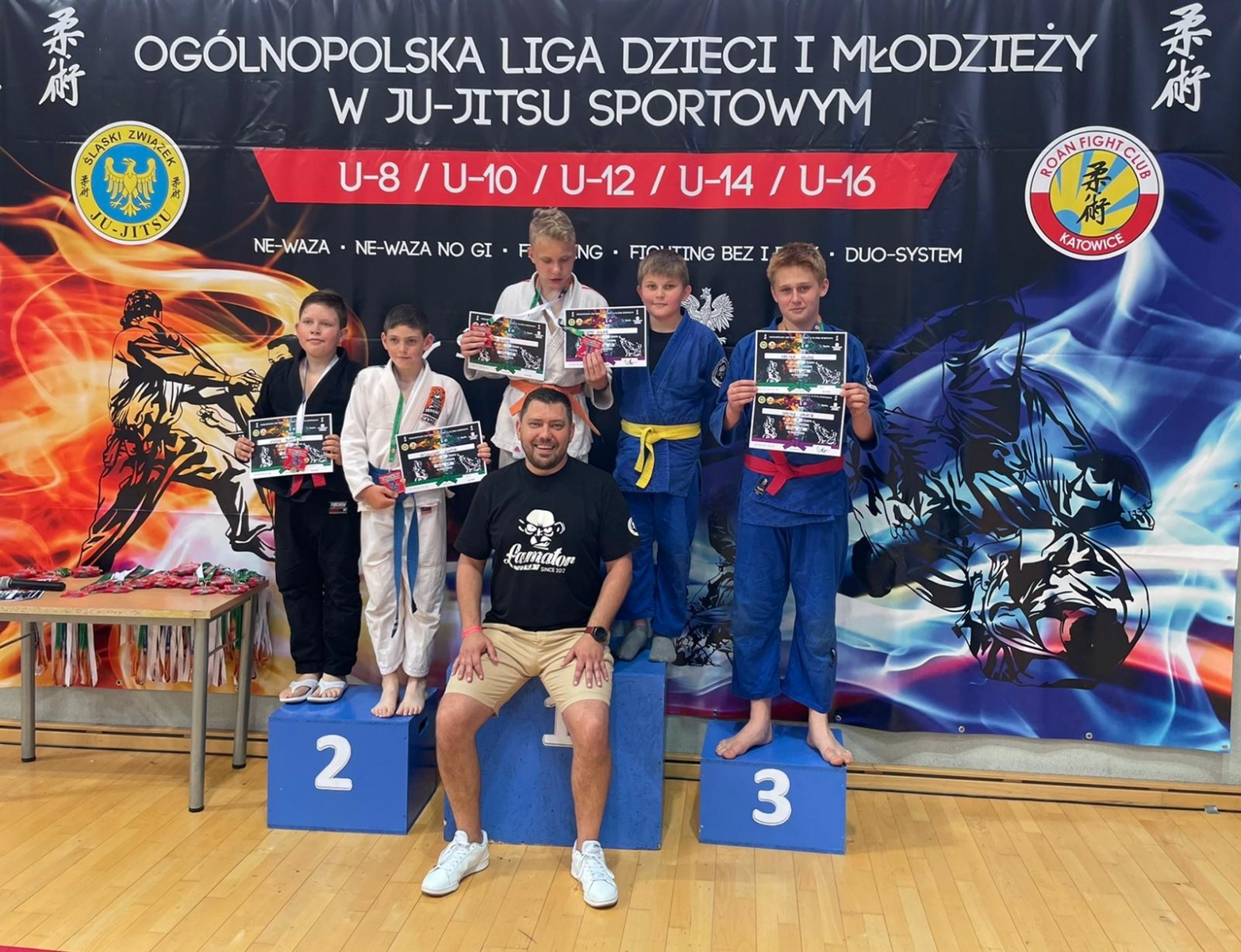 Zdjęcie w galerii na portalu naszraciborz.pl: Sukcesy Łamatorów na katowickich matach wiadomości z regionu