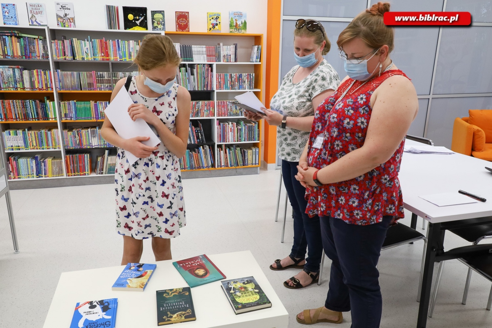 Zdjęcie w galerii na portalu naszraciborz.pl: Felix, Net i Nika. Biblioteczny konkurs wiedzy rozstrzygnięty wiadomości z regionu