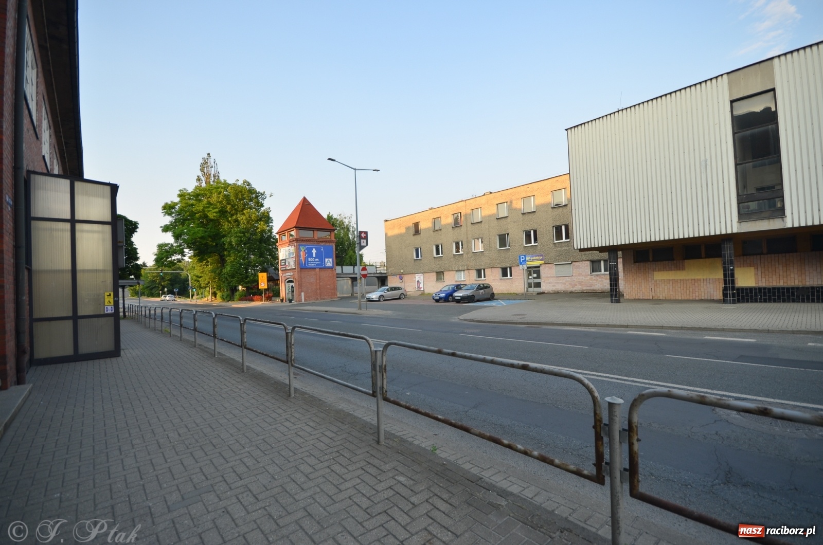 Zdjęcie w galerii na portalu naszraciborz.pl: Przebudowa raciborskiego dworca nie ruszy w tym roku wiadomości z regionu