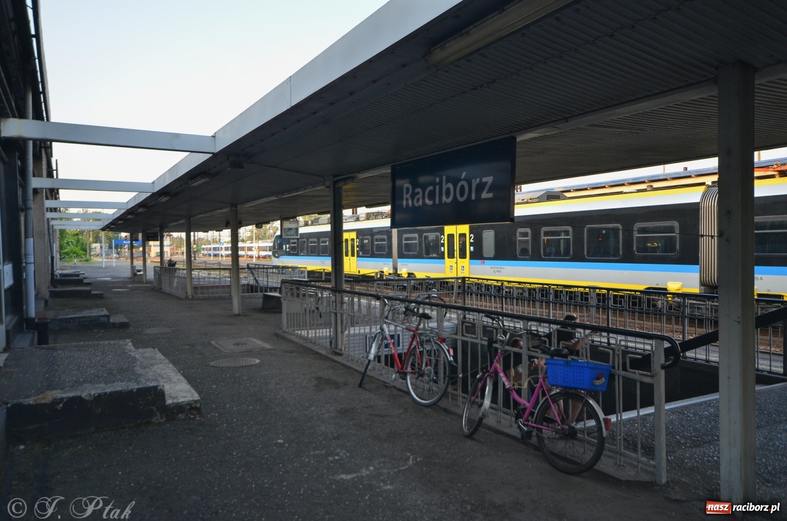 Zdjęcie w galerii na portalu naszraciborz.pl: Przebudowa raciborskiego dworca nie ruszy w tym roku wiadomości z regionu