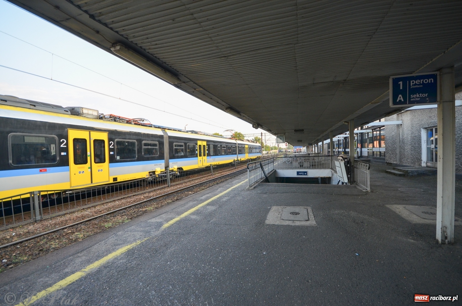 Zdjęcie w galerii na portalu naszraciborz.pl: Przebudowa raciborskiego dworca nie ruszy w tym roku wiadomości z regionu