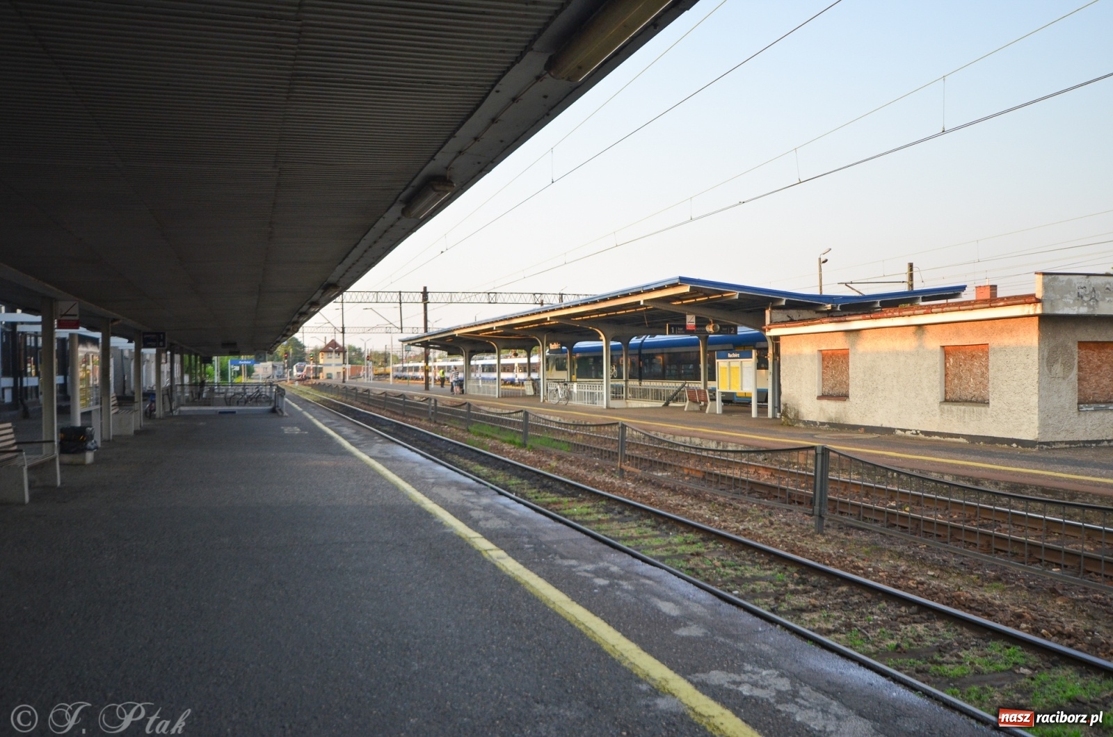 Zdjęcie w galerii na portalu naszraciborz.pl: Przebudowa raciborskiego dworca nie ruszy w tym roku wiadomości z regionu