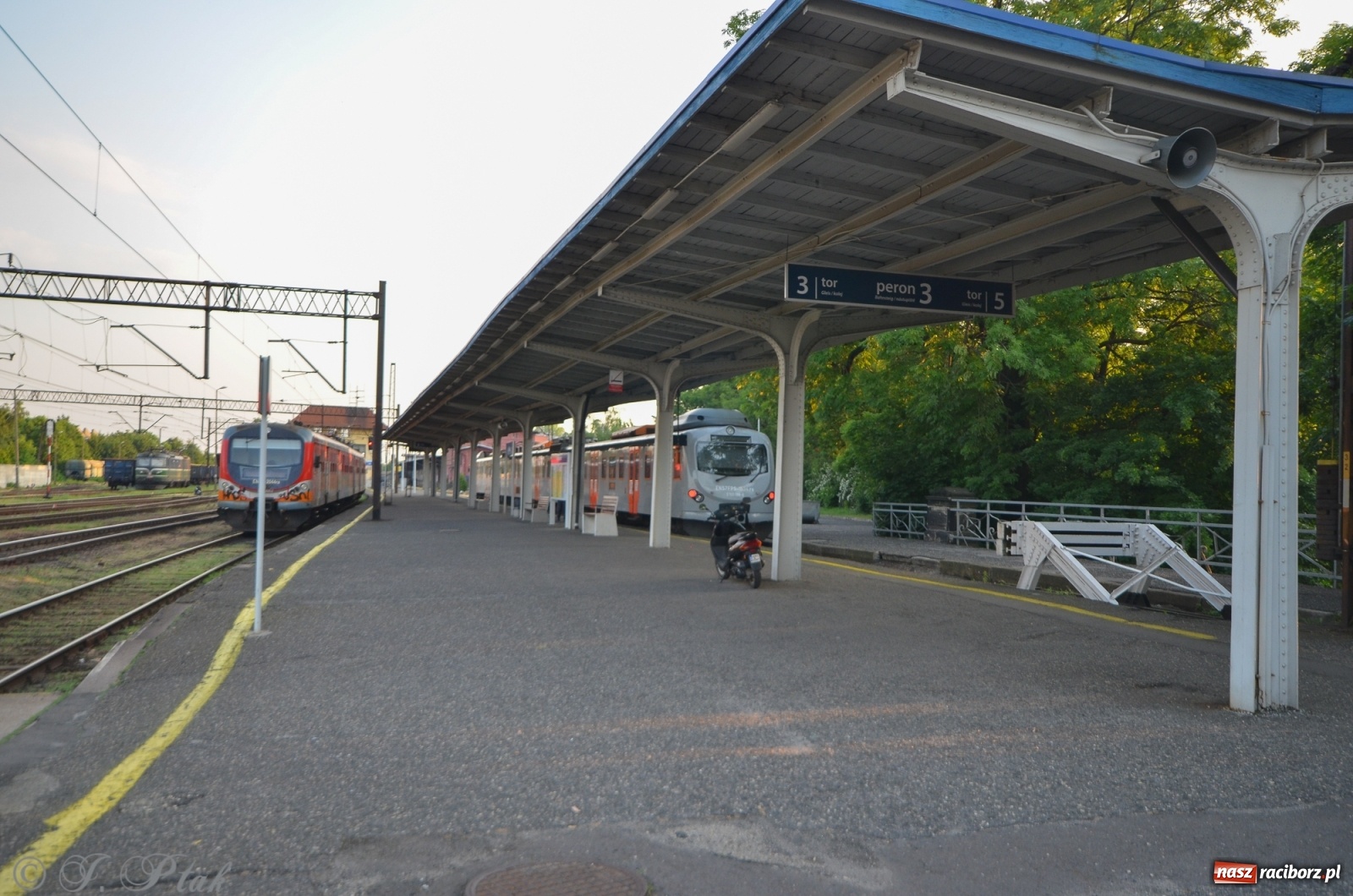 Zdjęcie w galerii na portalu naszraciborz.pl: Przebudowa raciborskiego dworca nie ruszy w tym roku wiadomości z regionu