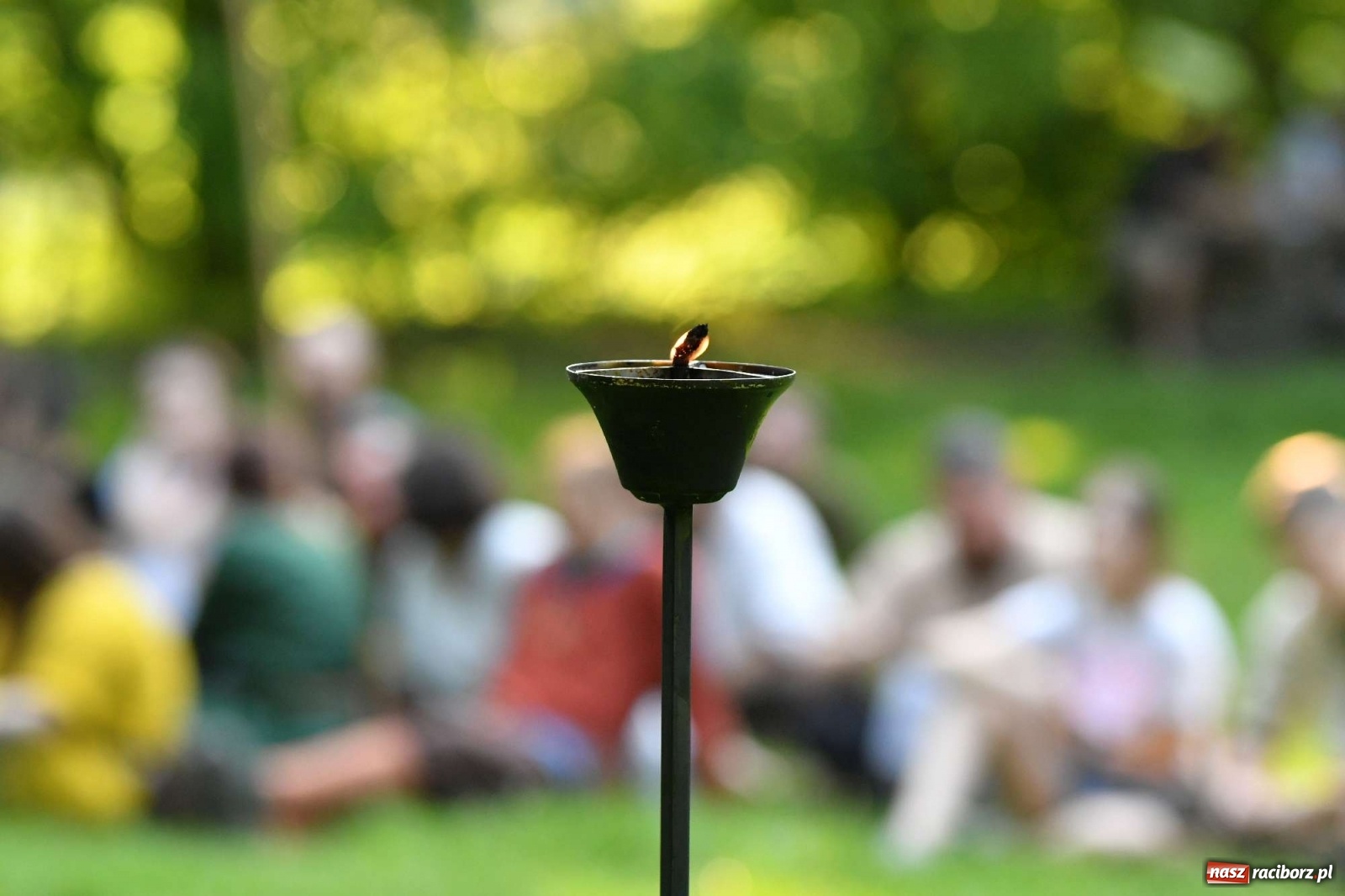 Zdjęcie w galerii na portalu naszraciborz.pl: Ruszył raciborski festiwal średniowieczny. Chrzęst broni poprzedziła poezja [FOTO i WIDEO] wiadomości z regionu