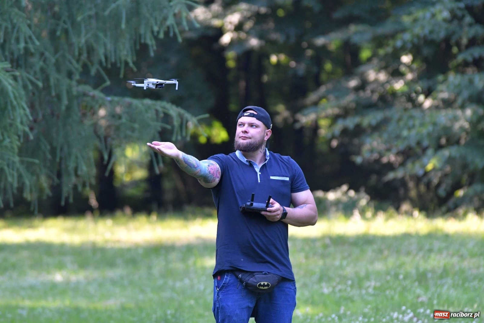 Zdjęcie w galerii na portalu naszraciborz.pl: Ruszył raciborski festiwal średniowieczny. Chrzęst broni poprzedziła poezja [FOTO i WIDEO] wiadomości z regionu