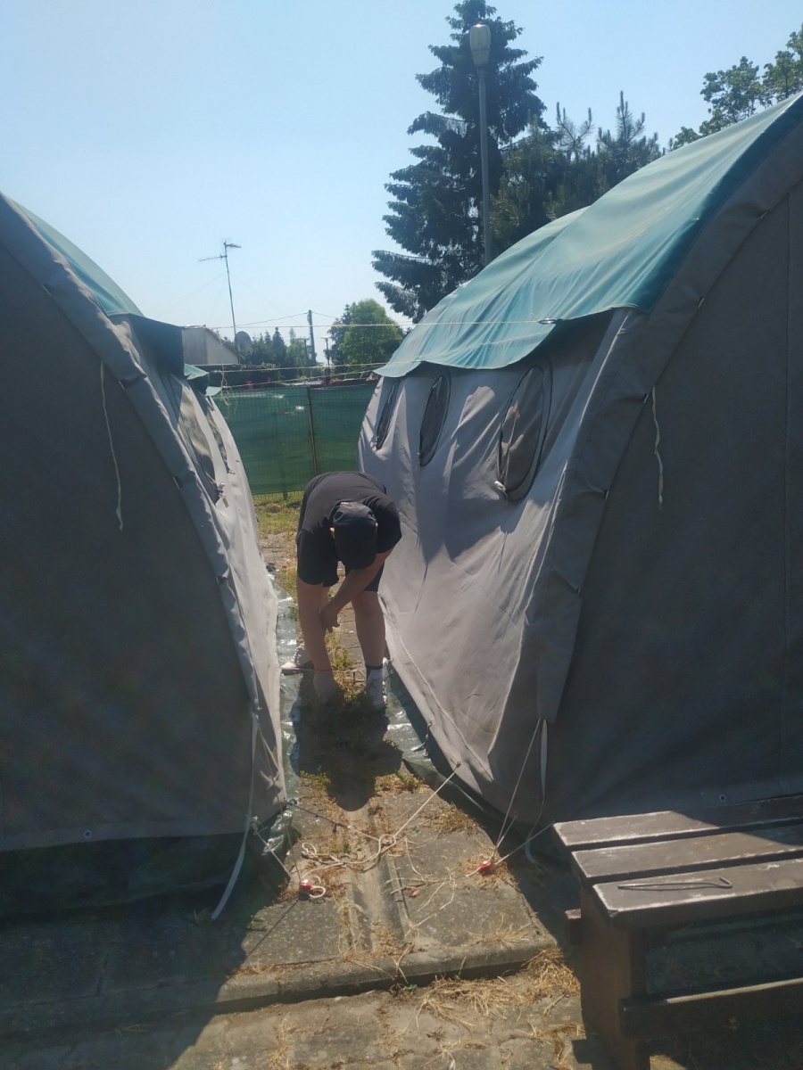 Zdjęcie w galerii na portalu naszraciborz.pl: Pleśna w rękach studentów architektury raciborskiej PWSZ wiadomości z regionu