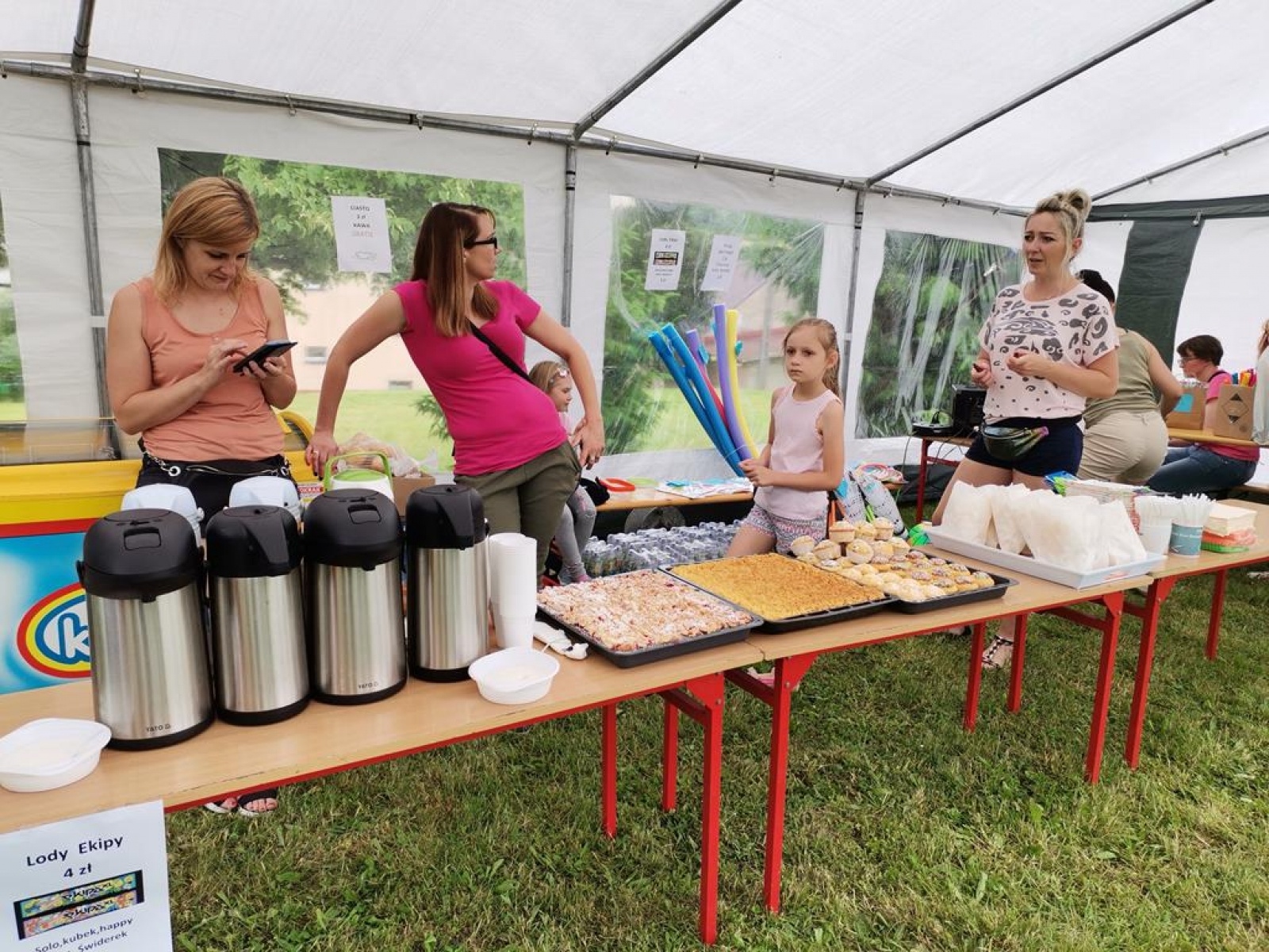Zdjęcie w galerii na portalu naszraciborz.pl: Nowy rozdział w życiu szkoły w Brzeźnicy wiadomości z regionu