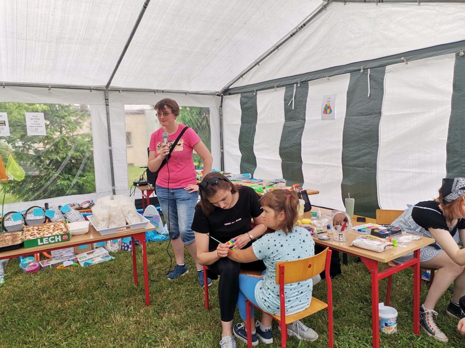 Zdjęcie w galerii na portalu naszraciborz.pl: Nowy rozdział w życiu szkoły w Brzeźnicy wiadomości z regionu