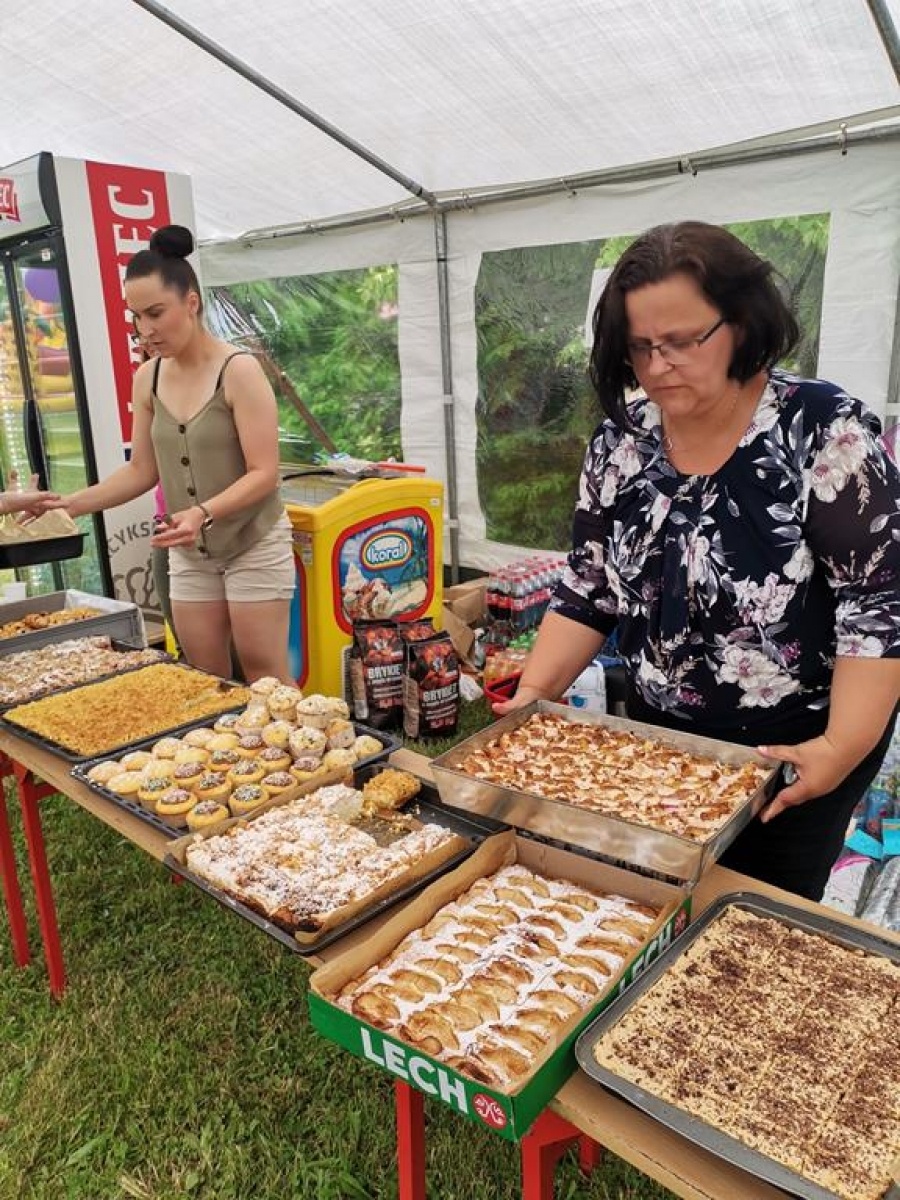 Zdjęcie w galerii na portalu naszraciborz.pl: Nowy rozdział w życiu szkoły w Brzeźnicy wiadomości z regionu