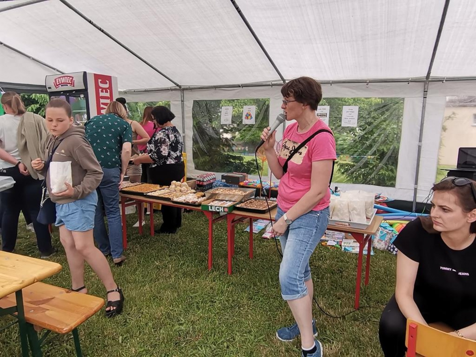 Zdjęcie w galerii na portalu naszraciborz.pl: Nowy rozdział w życiu szkoły w Brzeźnicy wiadomości z regionu