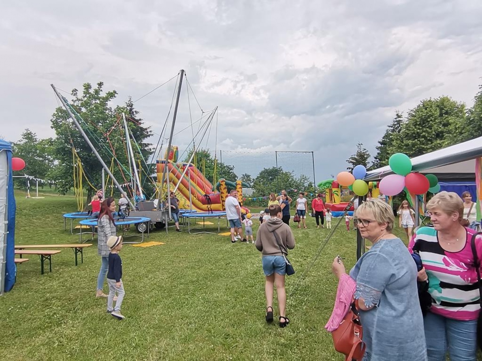 Zdjęcie w galerii na portalu naszraciborz.pl: Nowy rozdział w życiu szkoły w Brzeźnicy wiadomości z regionu
