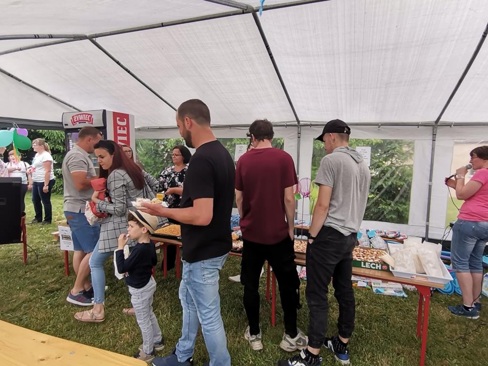 Zdjęcie w galerii na portalu naszraciborz.pl: Nowy rozdział w życiu szkoły w Brzeźnicy wiadomości z regionu