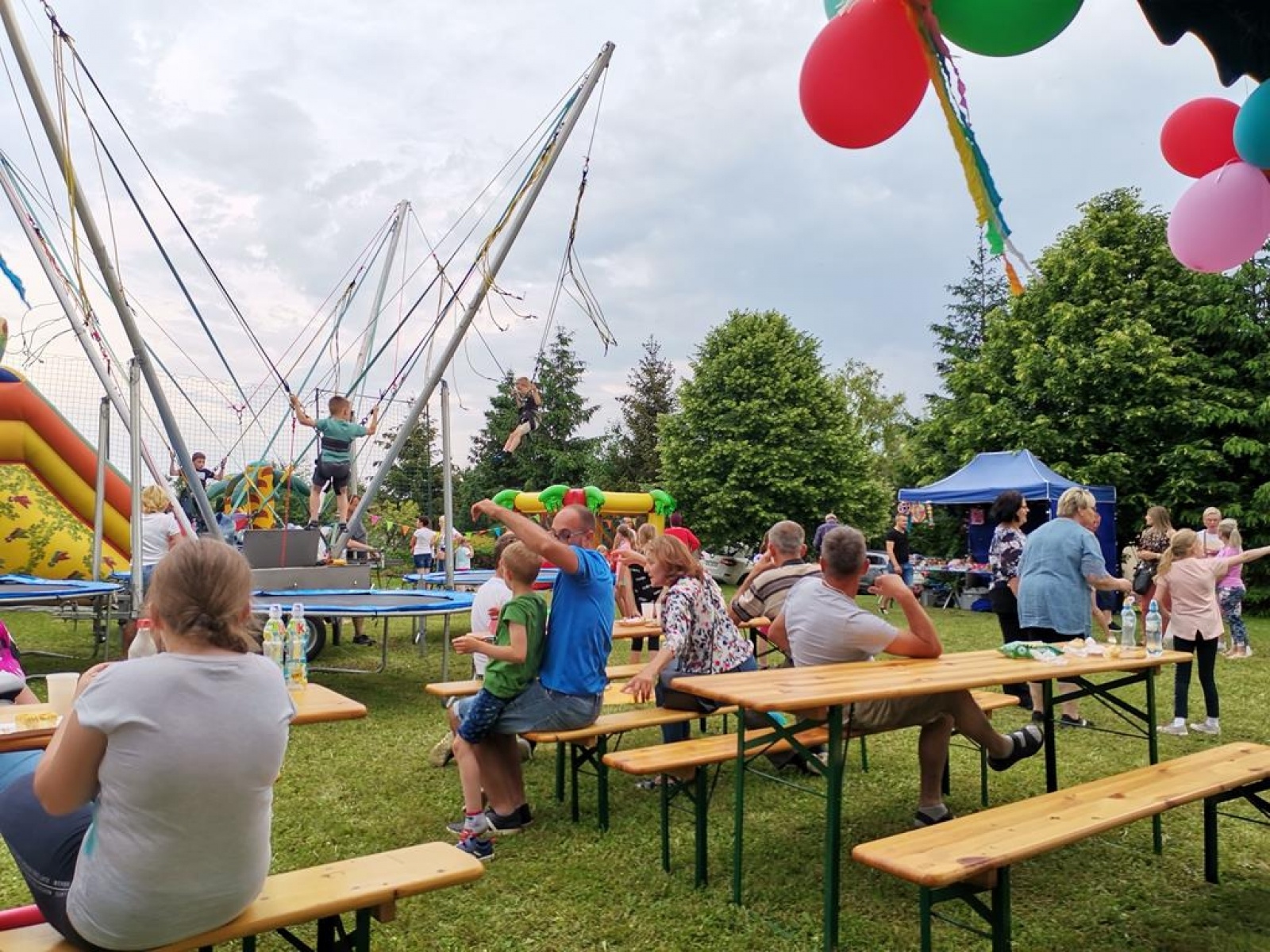 Zdjęcie w galerii na portalu naszraciborz.pl: Nowy rozdział w życiu szkoły w Brzeźnicy wiadomości z regionu