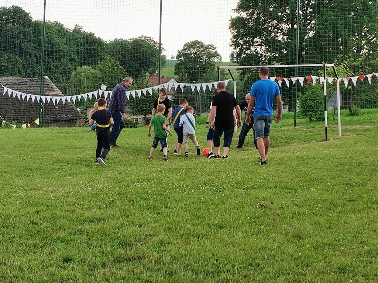Zdjęcie w galerii na portalu naszraciborz.pl: Nowy rozdział w życiu szkoły w Brzeźnicy wiadomości z regionu
