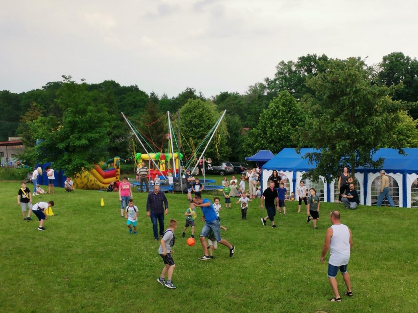 Zdjęcie w galerii na portalu naszraciborz.pl: Nowy rozdział w życiu szkoły w Brzeźnicy wiadomości z regionu