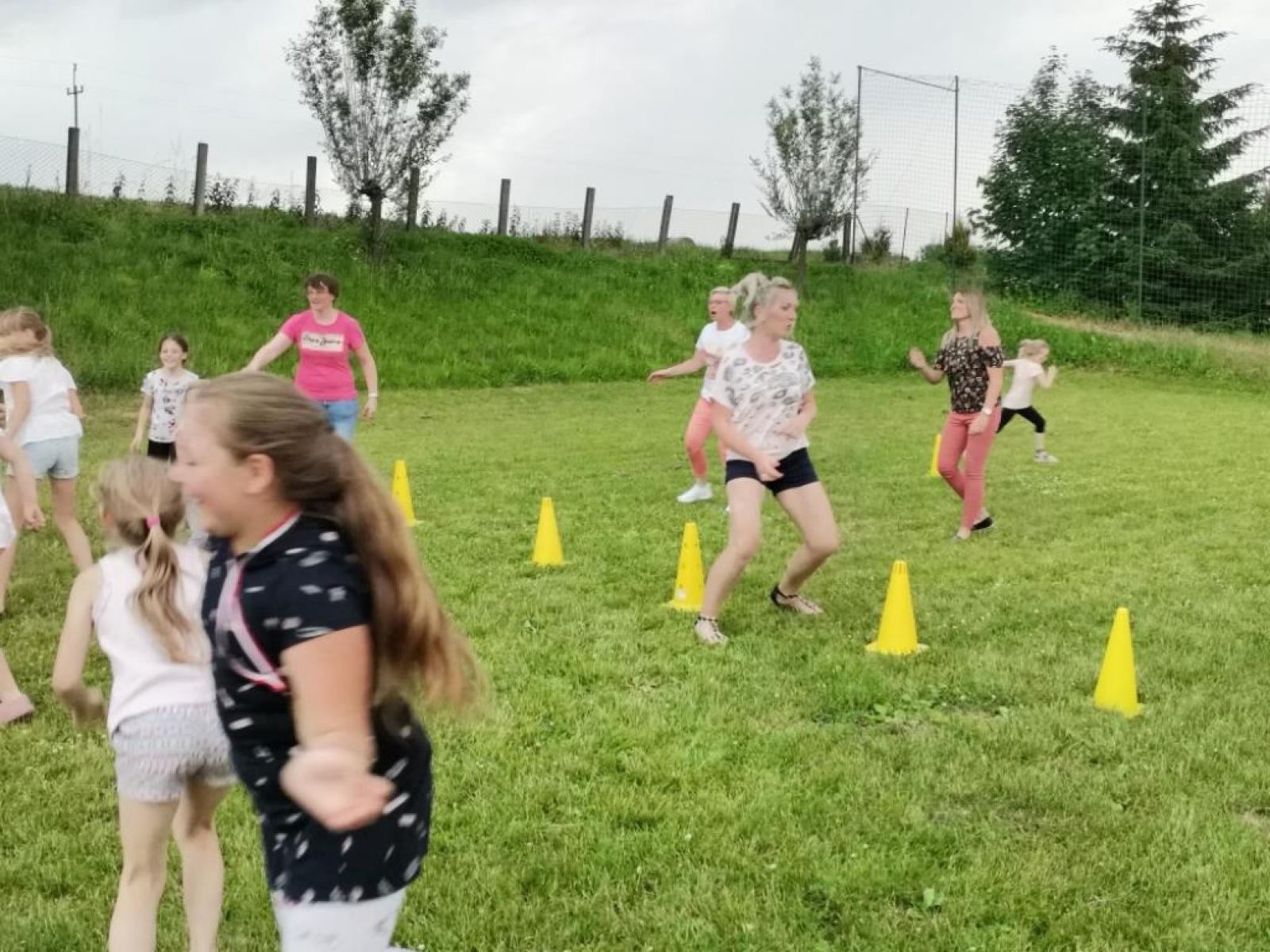 Zdjęcie w galerii na portalu naszraciborz.pl: Nowy rozdział w życiu szkoły w Brzeźnicy wiadomości z regionu