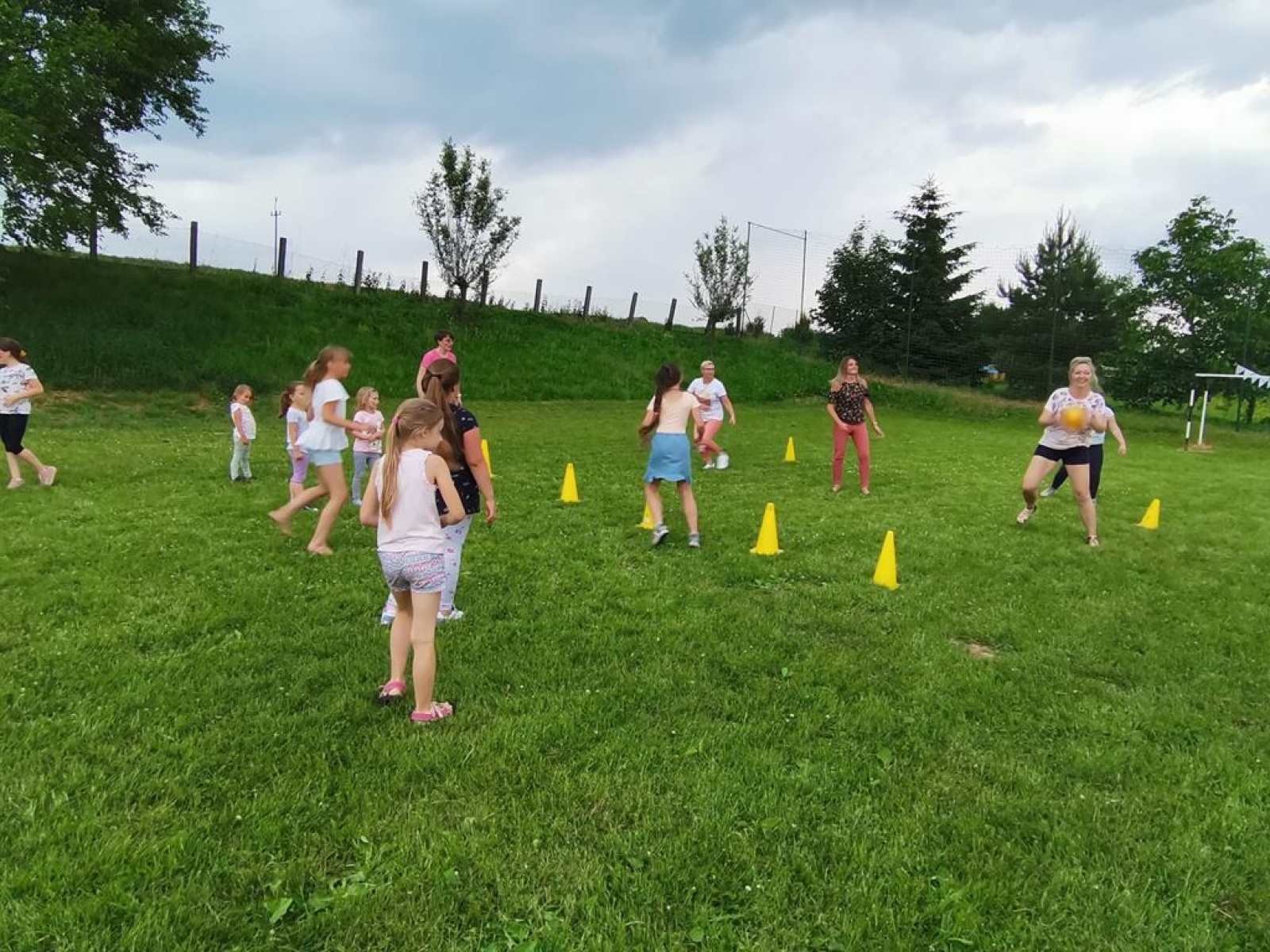 Zdjęcie w galerii na portalu naszraciborz.pl: Nowy rozdział w życiu szkoły w Brzeźnicy wiadomości z regionu