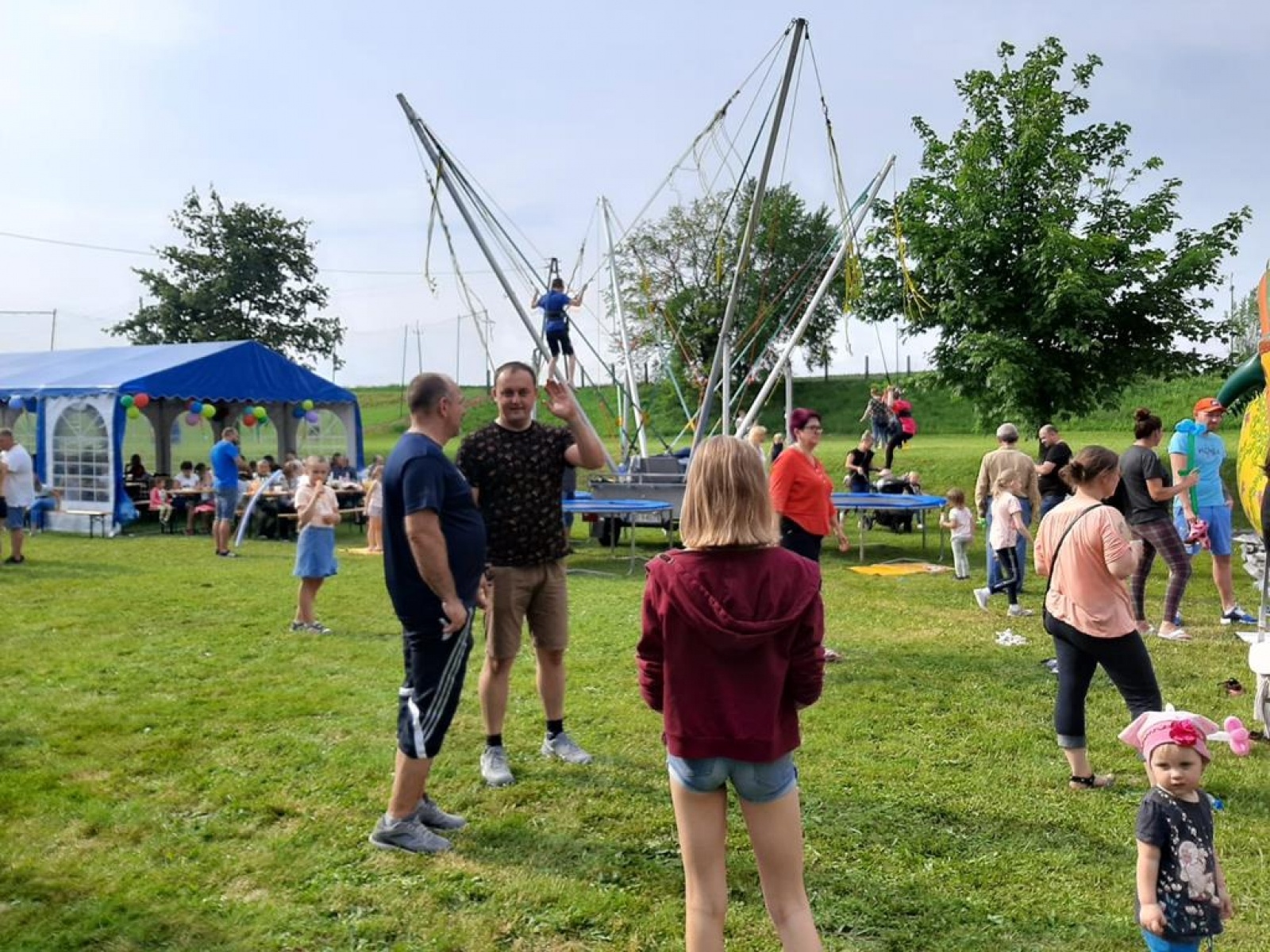 Zdjęcie w galerii na portalu naszraciborz.pl: Nowy rozdział w życiu szkoły w Brzeźnicy wiadomości z regionu