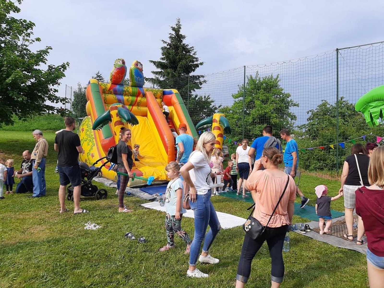 Zdjęcie w galerii na portalu naszraciborz.pl: Nowy rozdział w życiu szkoły w Brzeźnicy wiadomości z regionu